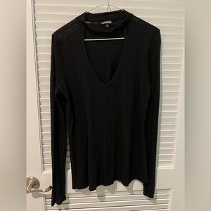 EXPRESS Deep V-neck Long-sleeve Top